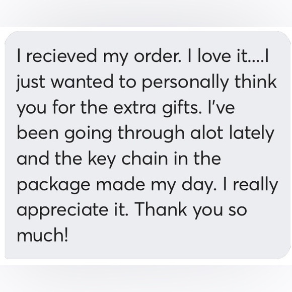 Hola! I’m Michelle, Level 2 Ambassador - 🌟 TOP RATED SELLER 🌟 Bundle & Save! - Picture 15 of 16